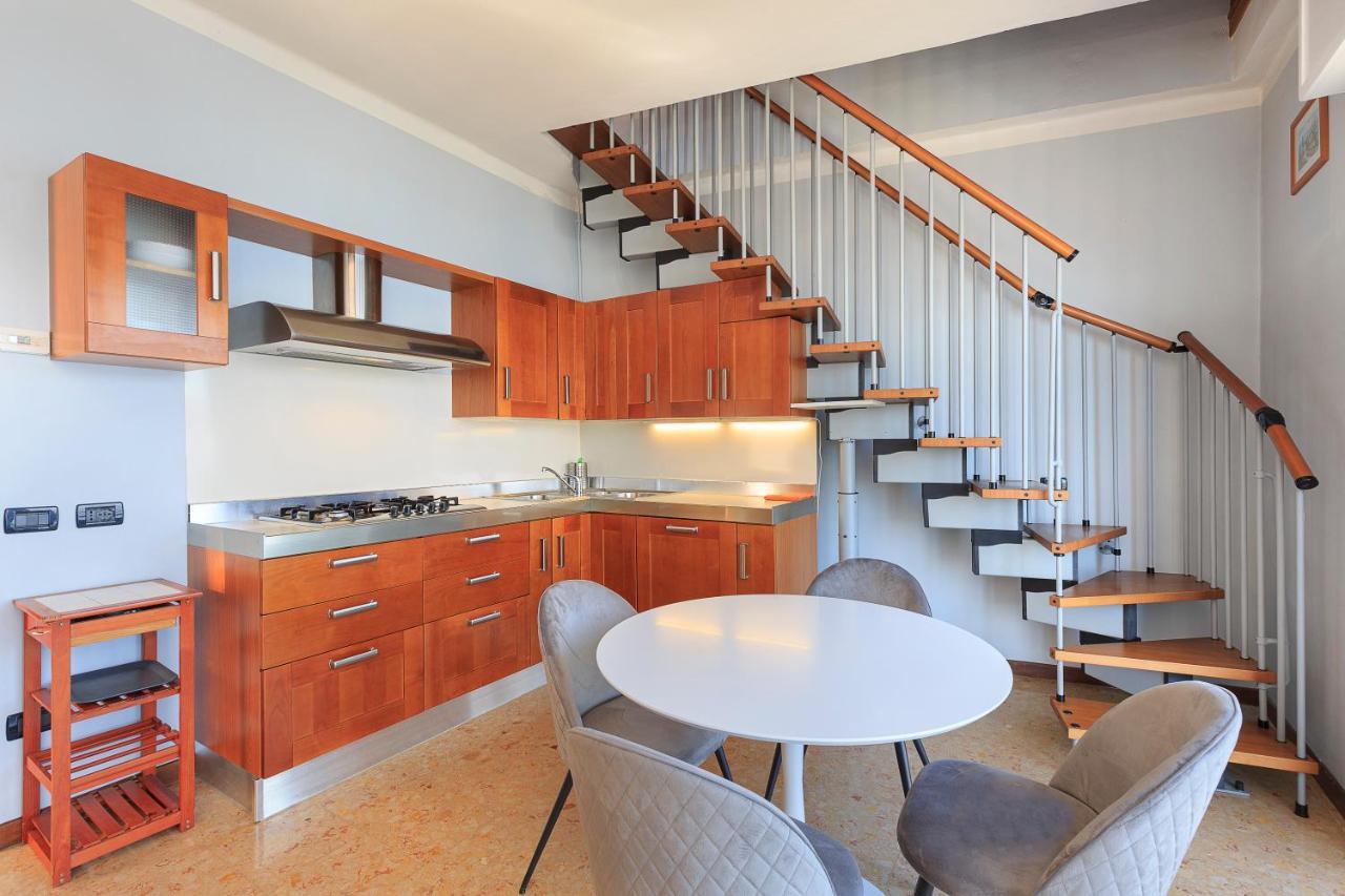 Apartment Italia 3 - By Impero House Rent Stresa